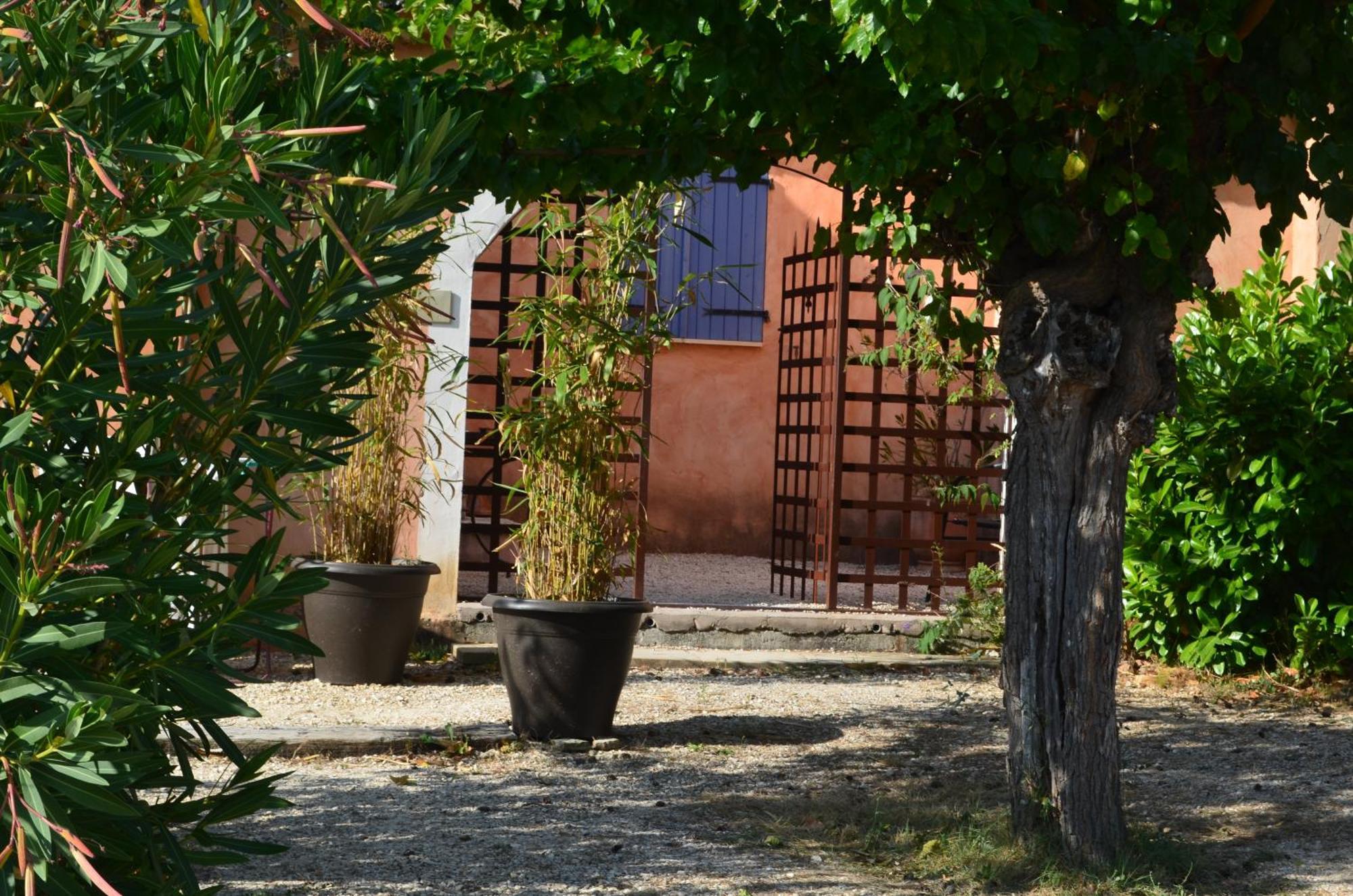 Studios Et Gite La Sauvasse Vagnas Luaran gambar