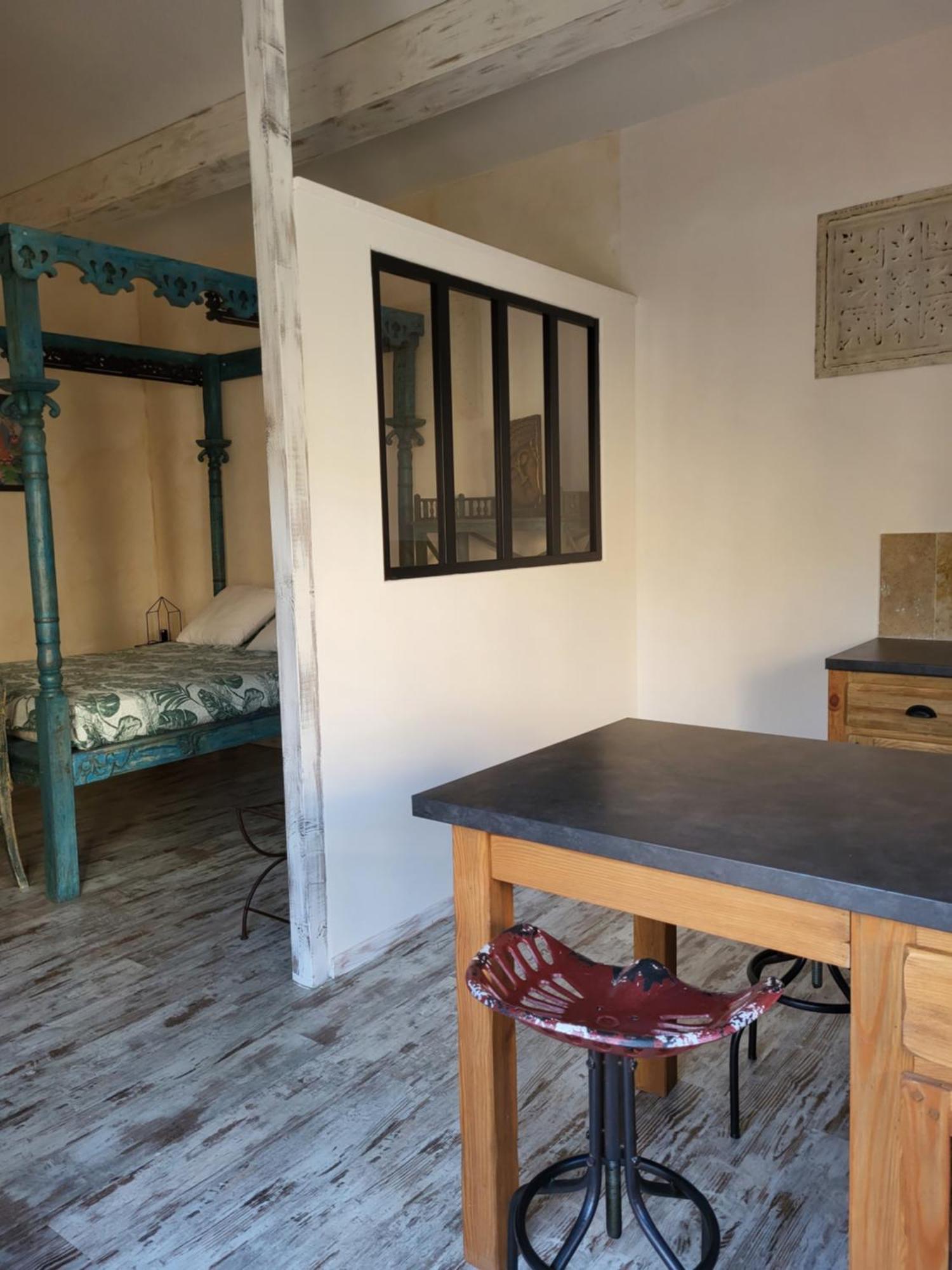 Studios Et Gite La Sauvasse Vagnas Bilik gambar