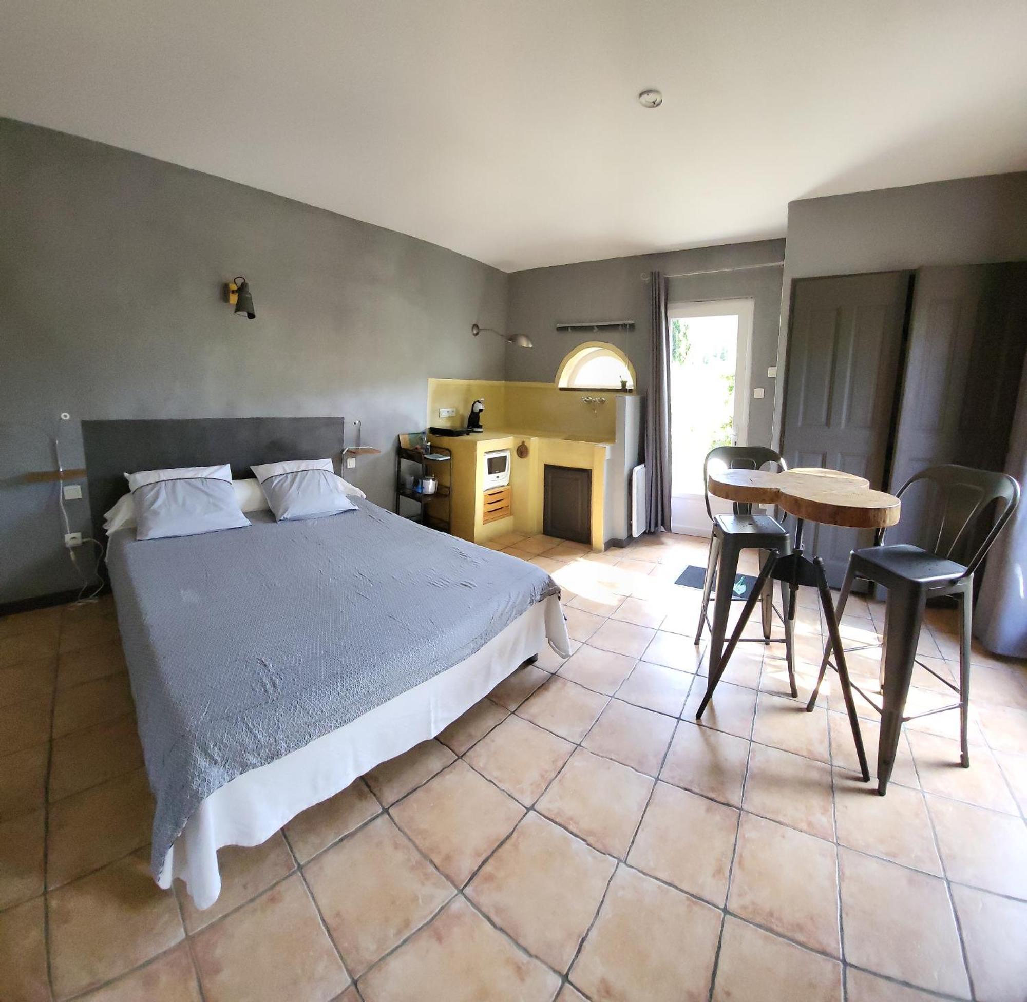 Studios Et Gite La Sauvasse Vagnas Bilik gambar