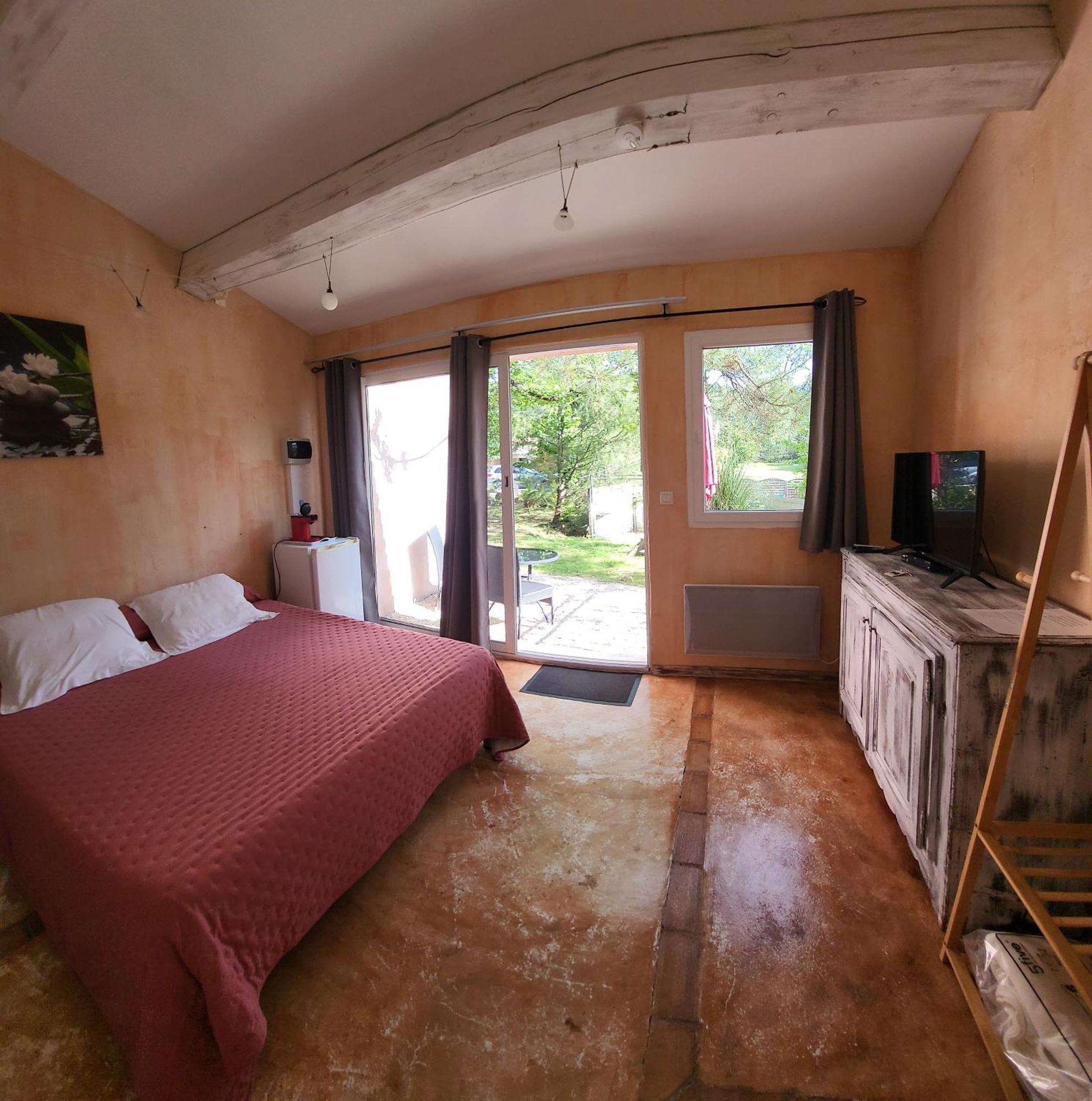 Studios Et Gite La Sauvasse Vagnas Bilik gambar